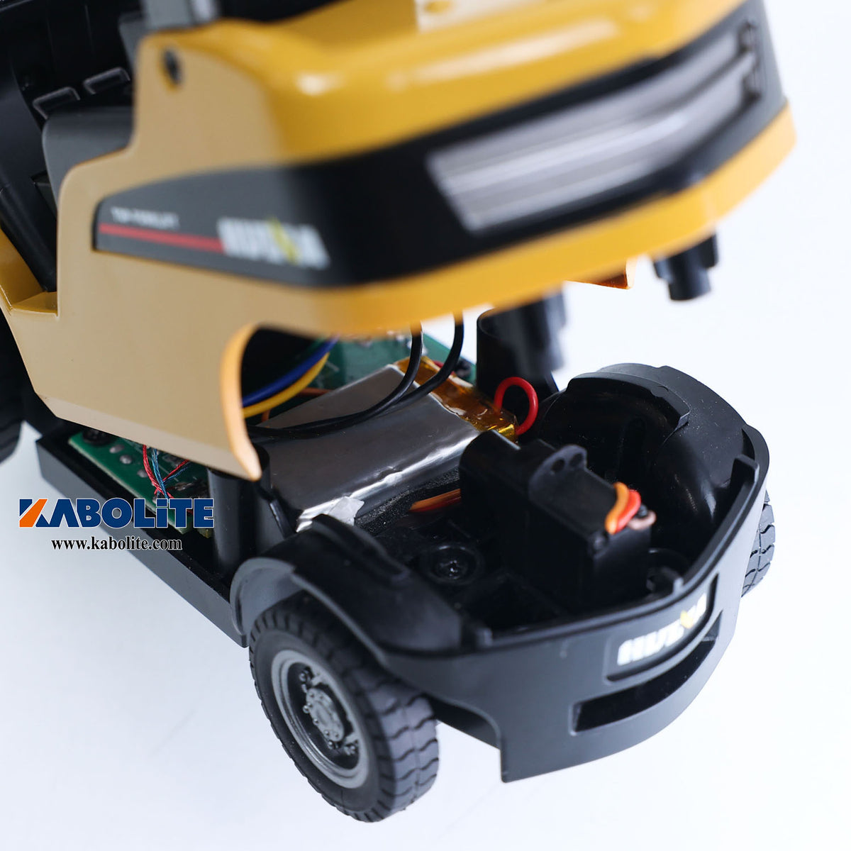 HUINA 9925 1/50 Electric Remote Control Forklift Mini Warehouse RC Model with Light Sound Effect Desktop Display for Collectors