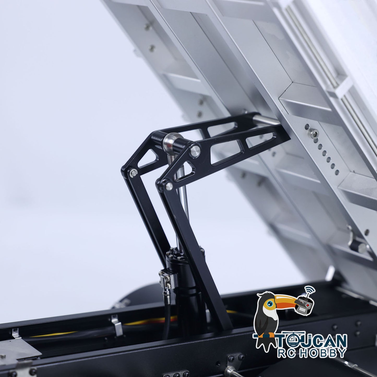 1/14 4WD Metal Hydraulic Car Kabolite RC Dumper Radio Controlled Tipper K3362 4x4 Sound Light System CNC Metal Bucket