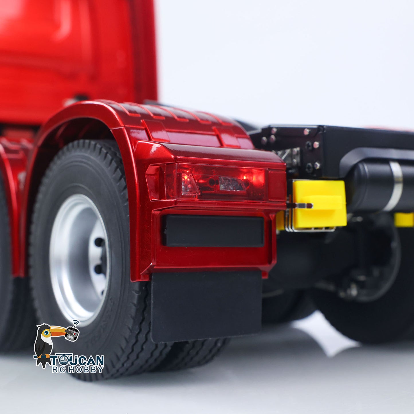 Fast Free Shipping for EU KABOLITE 1/14 770S 100 RC Tractor Truck 6x6 Remote Control Lorry Car 2Speed Gearbox Differential Lock Battery Radio RTR Model