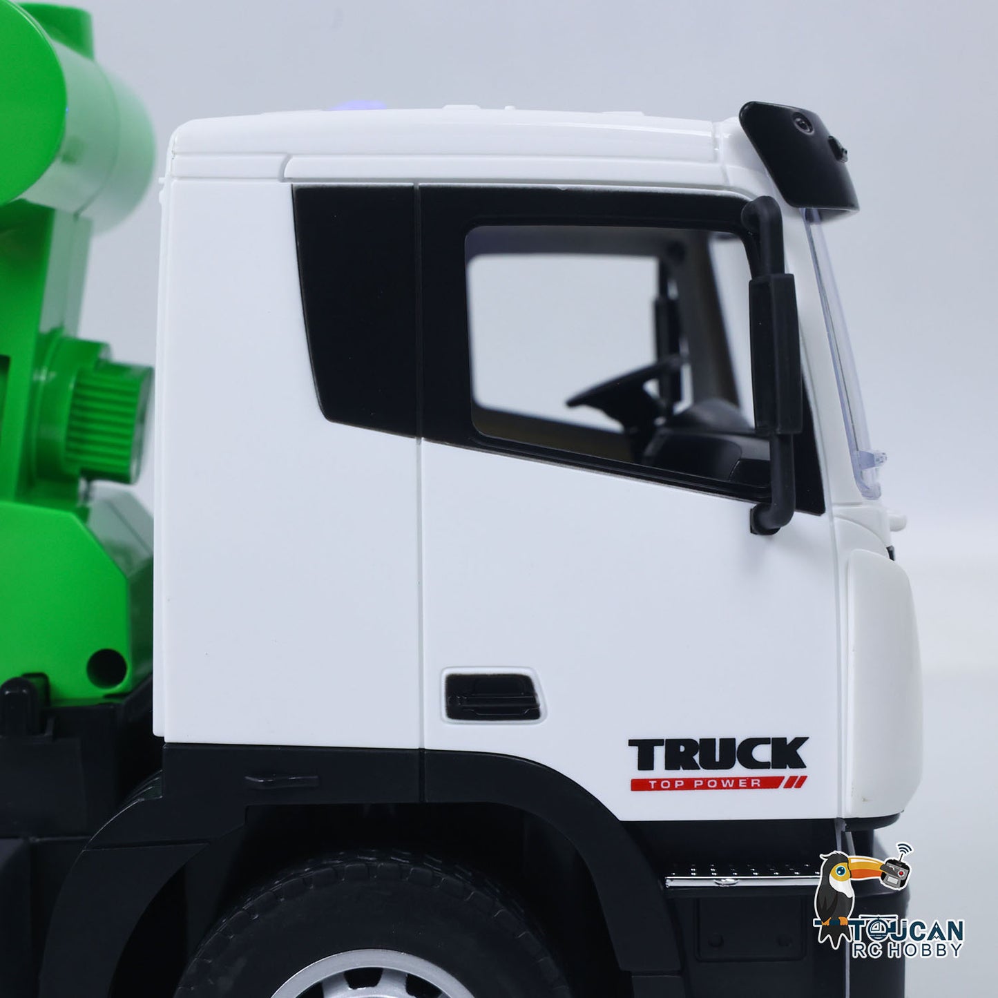 HUINA 1/18 1557 9CH RC Concrete Car Mixer Truck Model 2.4G Remote Control Tractor Toy Gift