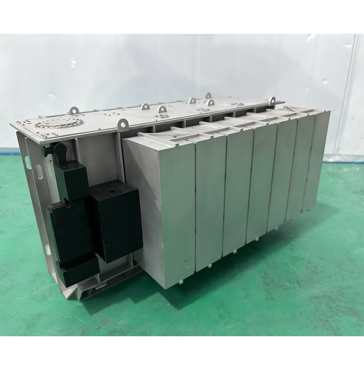 Kabolite Metal Transformer Box for 1/14 RC Hydraulic Truck Tractor Lorry Trailer Decoration Part