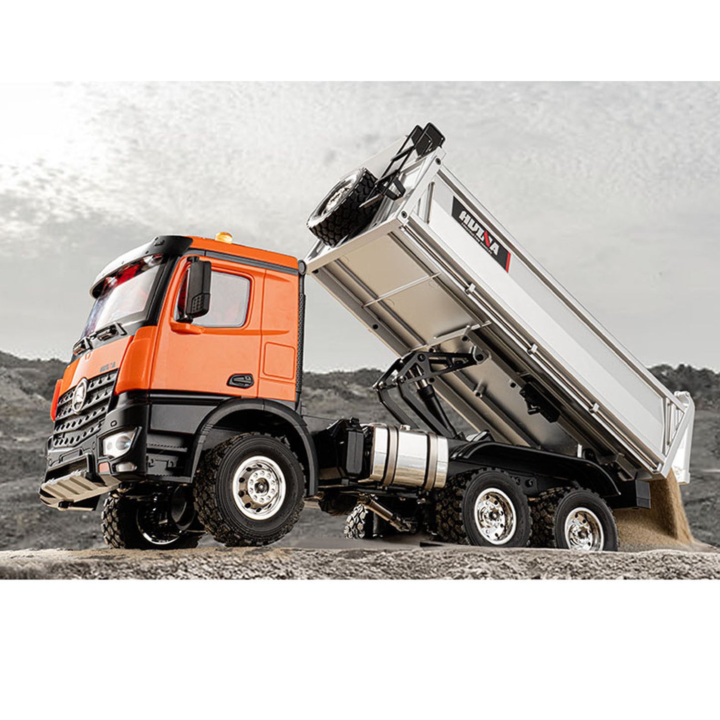 1/14 HUINA 1598 2.4G Remote Control Dumper 6¡Á6 Engineering Transport Vehicle Lifting Rod Tipper Car Light Sound Battery Toys