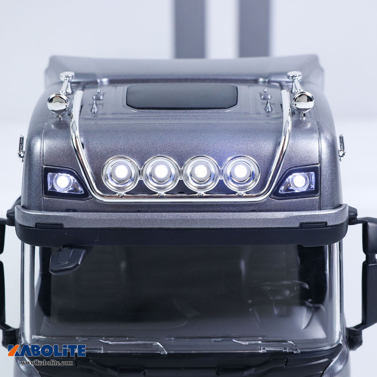 IN Stock HUINA RTR 1/24 Remote Control Tractor Truck 770S W/ Light Sound System Manual Support Legs Tail Board 3Axle Semi Flatbed Trailer