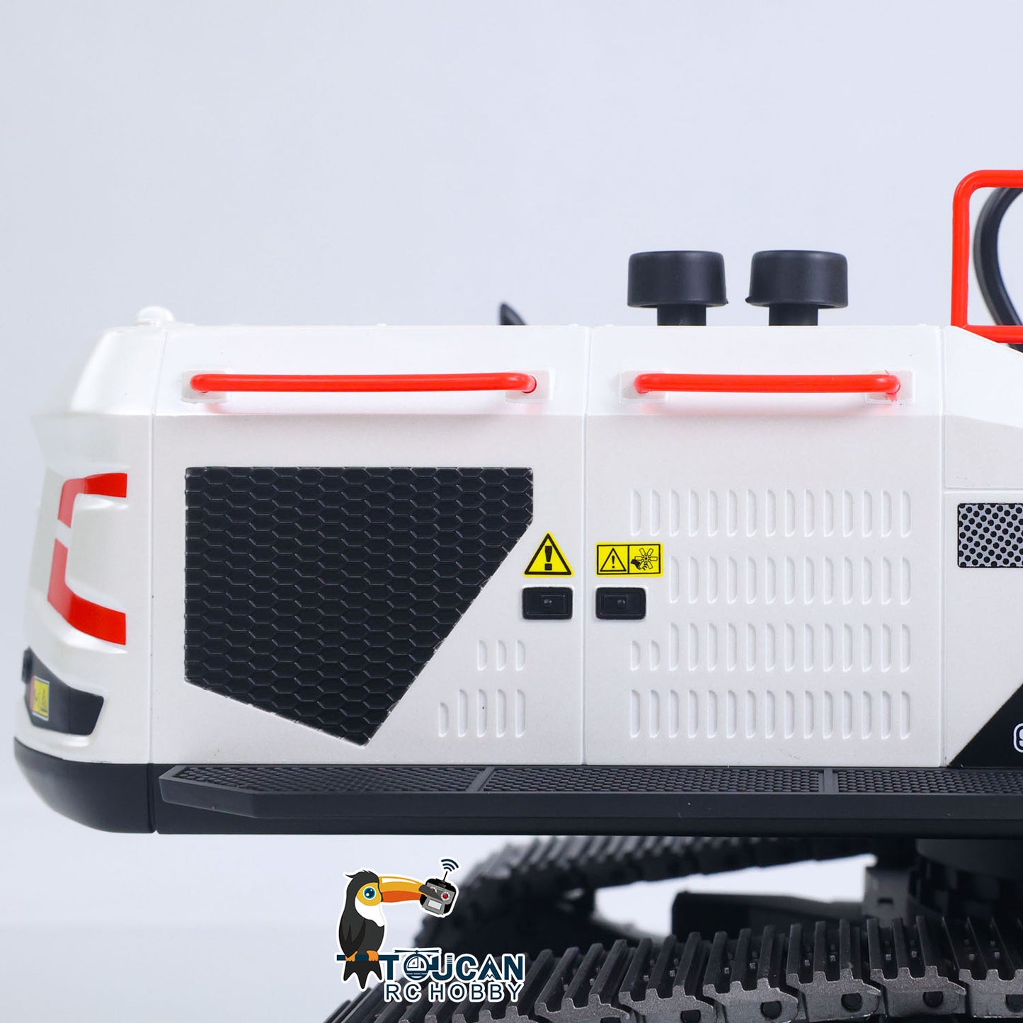 1/14 HUINA RC Metal Excavator Model Toys 1594 Radio Light Battery 22CH Sound Wooden Claw Ball Claw