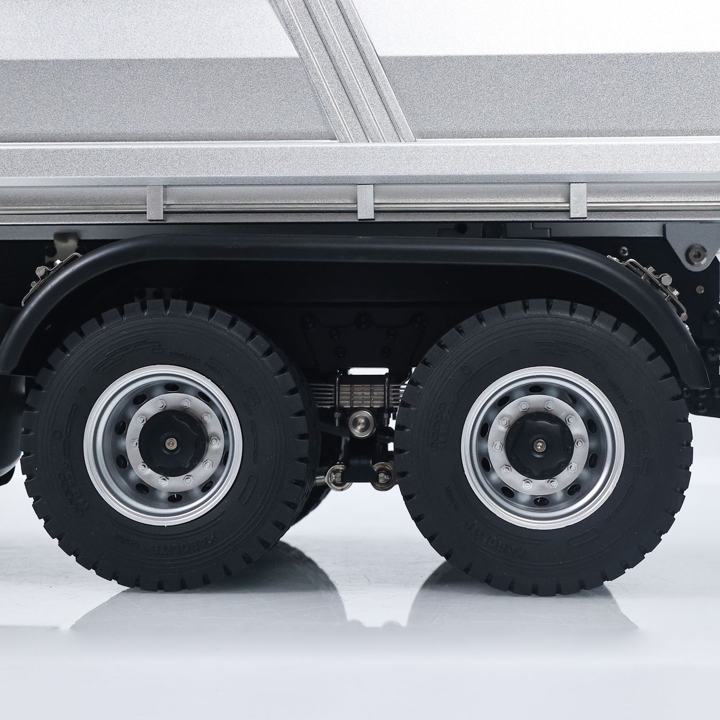 US Stock RTR Kabolite 8X8 1/14 RC Dump Truck K5703 Electric Lifting Remote Control Tipper Model 2Speed Gearbox Lights Sound System