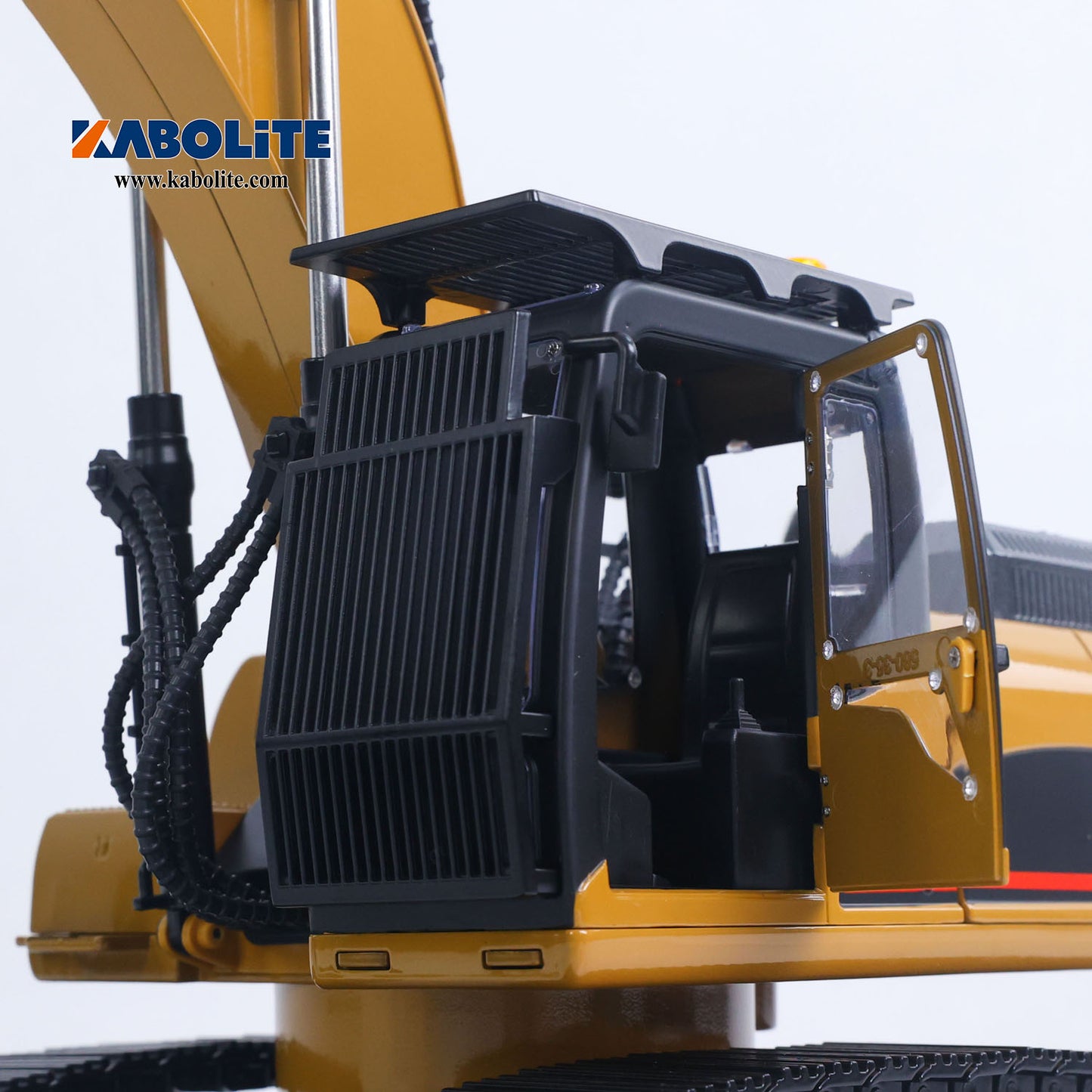 IN Stock HUINA 580 1/14 Metal RC Excavator Engineering Vehicle Model with Electric Hammer Ball Grabber Shear Timber Grab Sound Lights