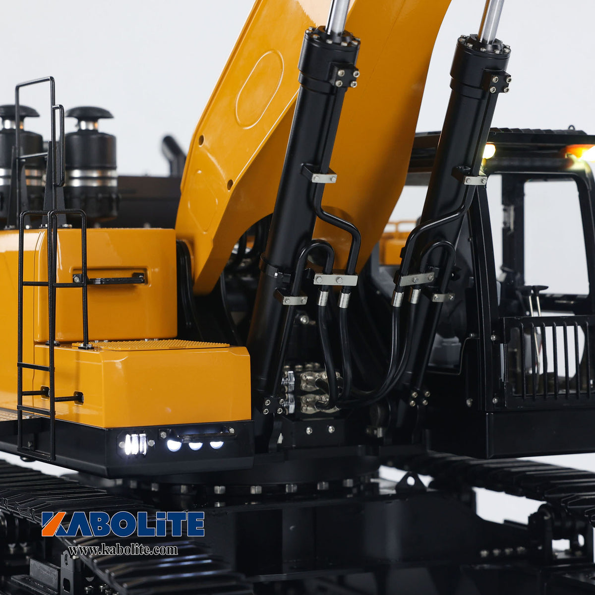 Kabolite K980 1/14 Metal Hydraulic RC Excavator SY980H Digger Model with 3CH Directional Valve
