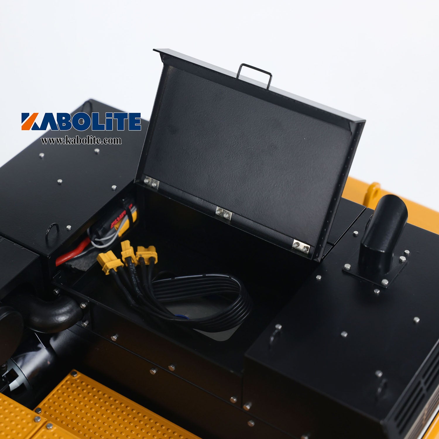 Kabolite K980 1/14 Metal Hydraulic RC Excavator SY980H Digger Model with 3CH Directional Valve for Weekend Outdoor Fun