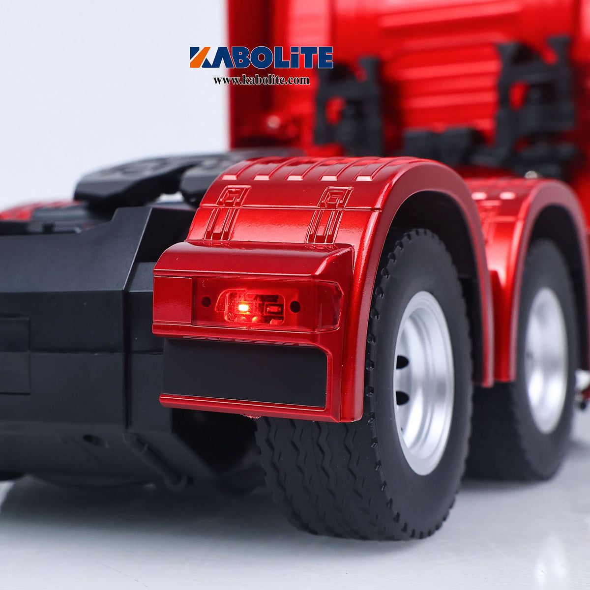US Stock HUINA 1/18 Radio Controlled Tractor Truck 1501PRO RTR 6*4 Plastic 2.4G 19CH RC Lorry Model Light Sound System