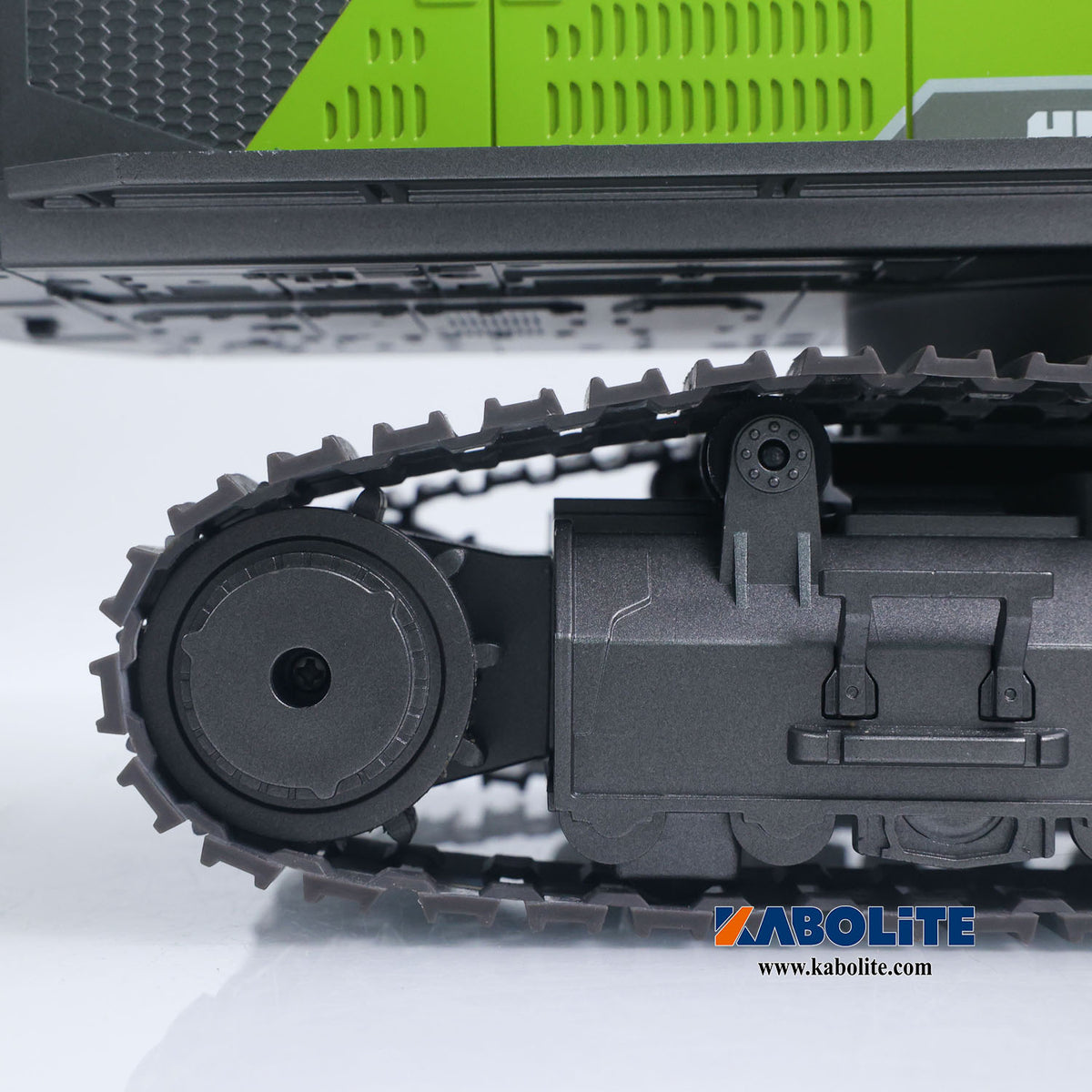 Limited-Time Sale US Stock HUINA 1593 1/14 RC Excavator 28CH Digger Model with Light Sound 2.4G Radio Controller for Construction Vehicle Hobbyists