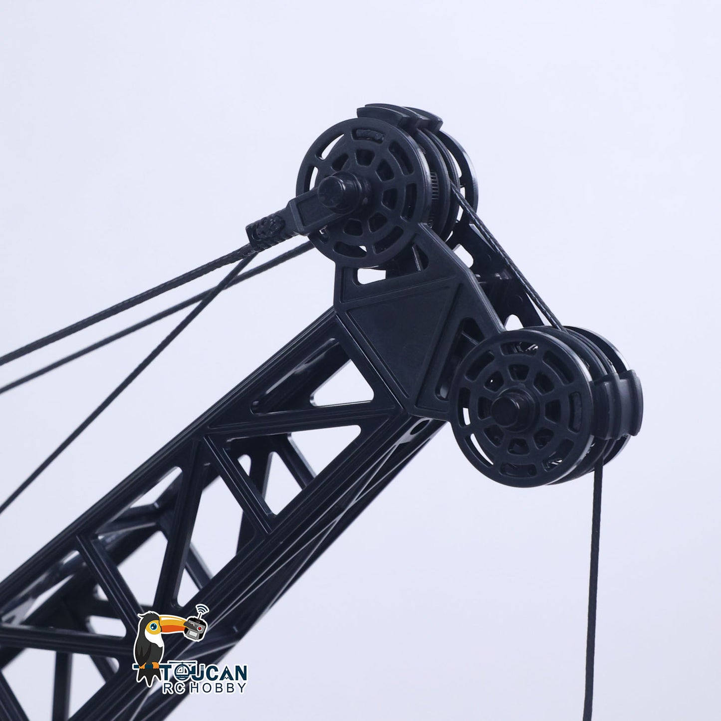 HUINA 572 15CH RC 1/14 Construction Crane Truck Tower Excavator Model Car 1572 Remote Control Toy