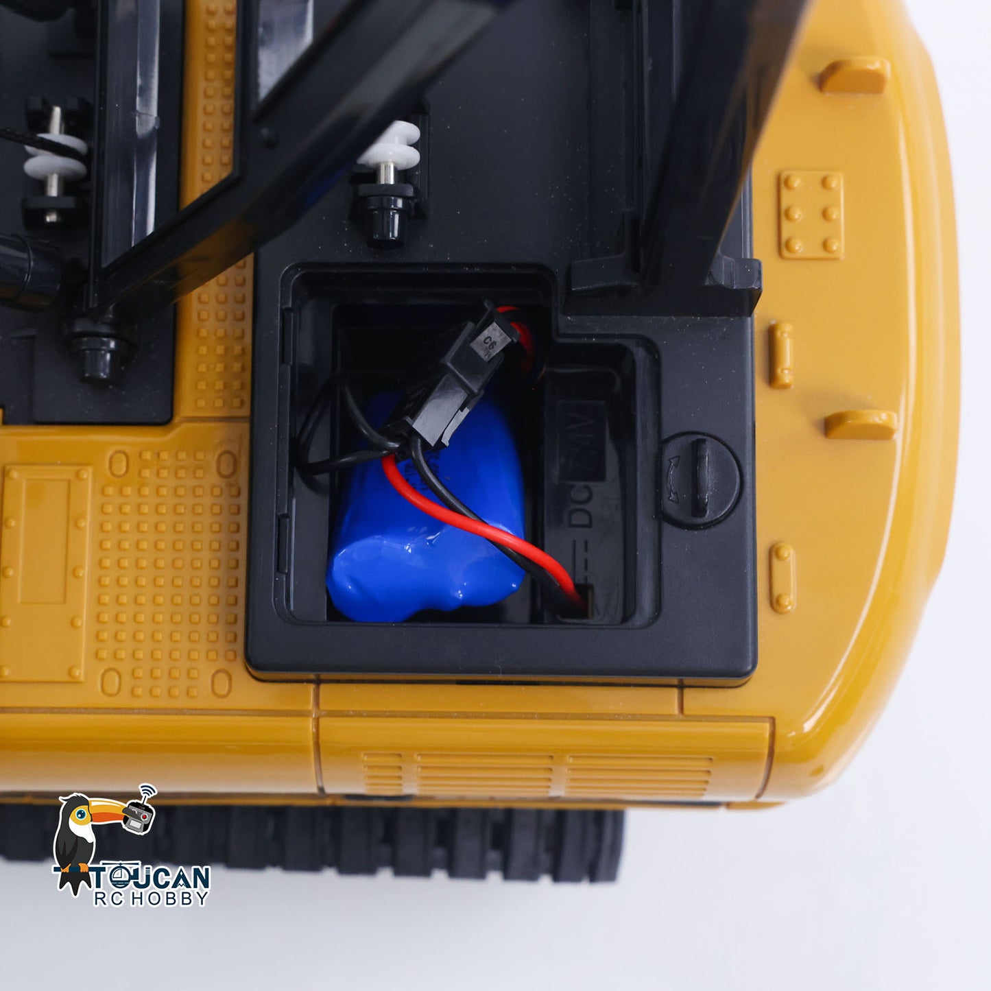 HUINA 572 15CH RC 1/14 Construction Crane Truck Tower Excavator Model Car 1572 Remote Control Toy