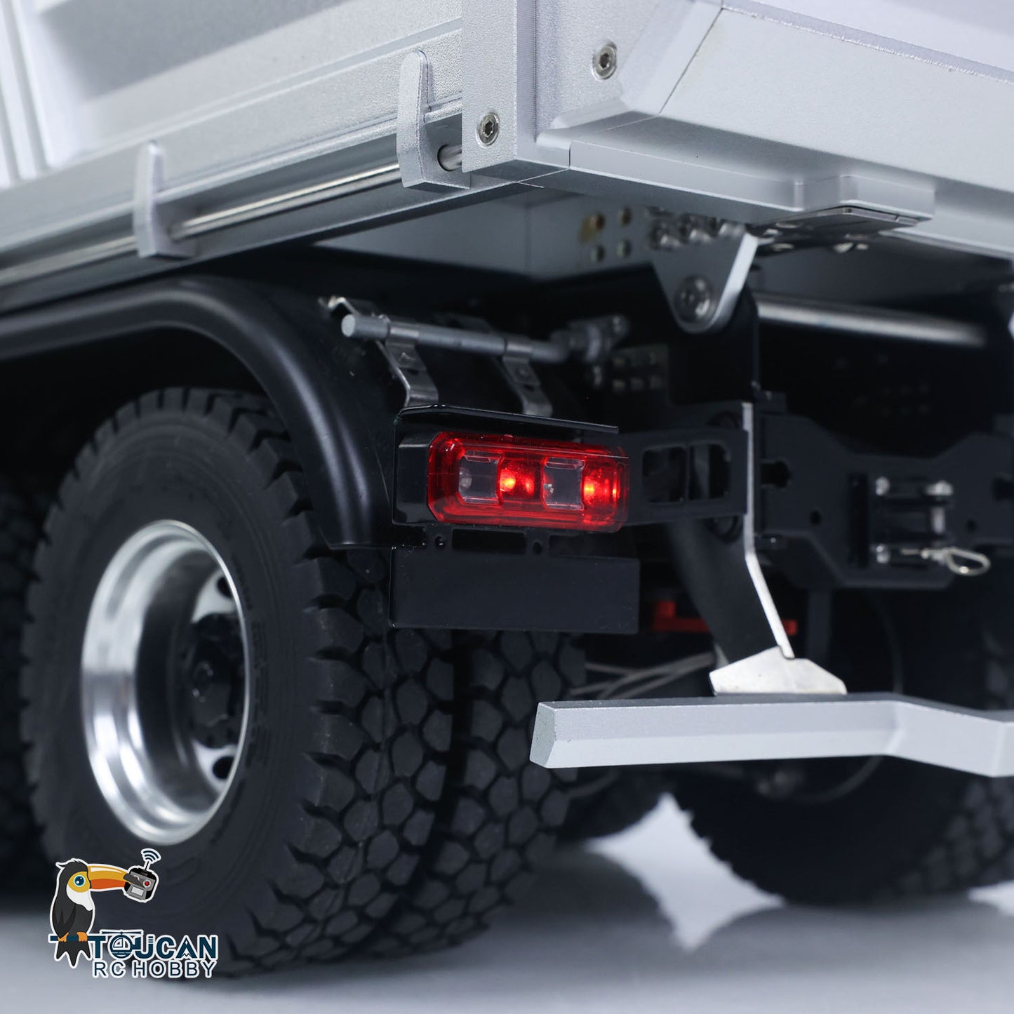 Flash Sale 1/14 Kabolite K3367 8x8 Metal Hydraulic RC Tipper Remote Control Dump Truck Sonud Light 2Speed Model Battery ST8 Radio Axle Lock