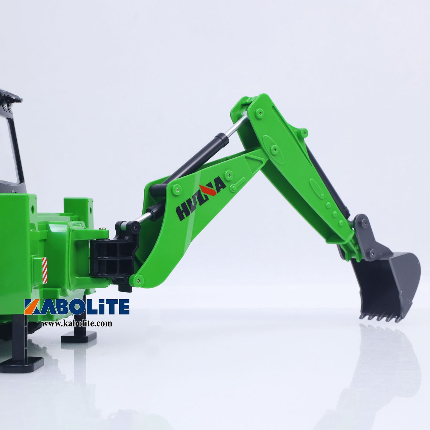 IN Stock HUINA 1579 1/14 Plastic Remote Control Backhoe Loader 2.4G 9CH Digger Model Gift for Engineering Vehicle Hobbyists