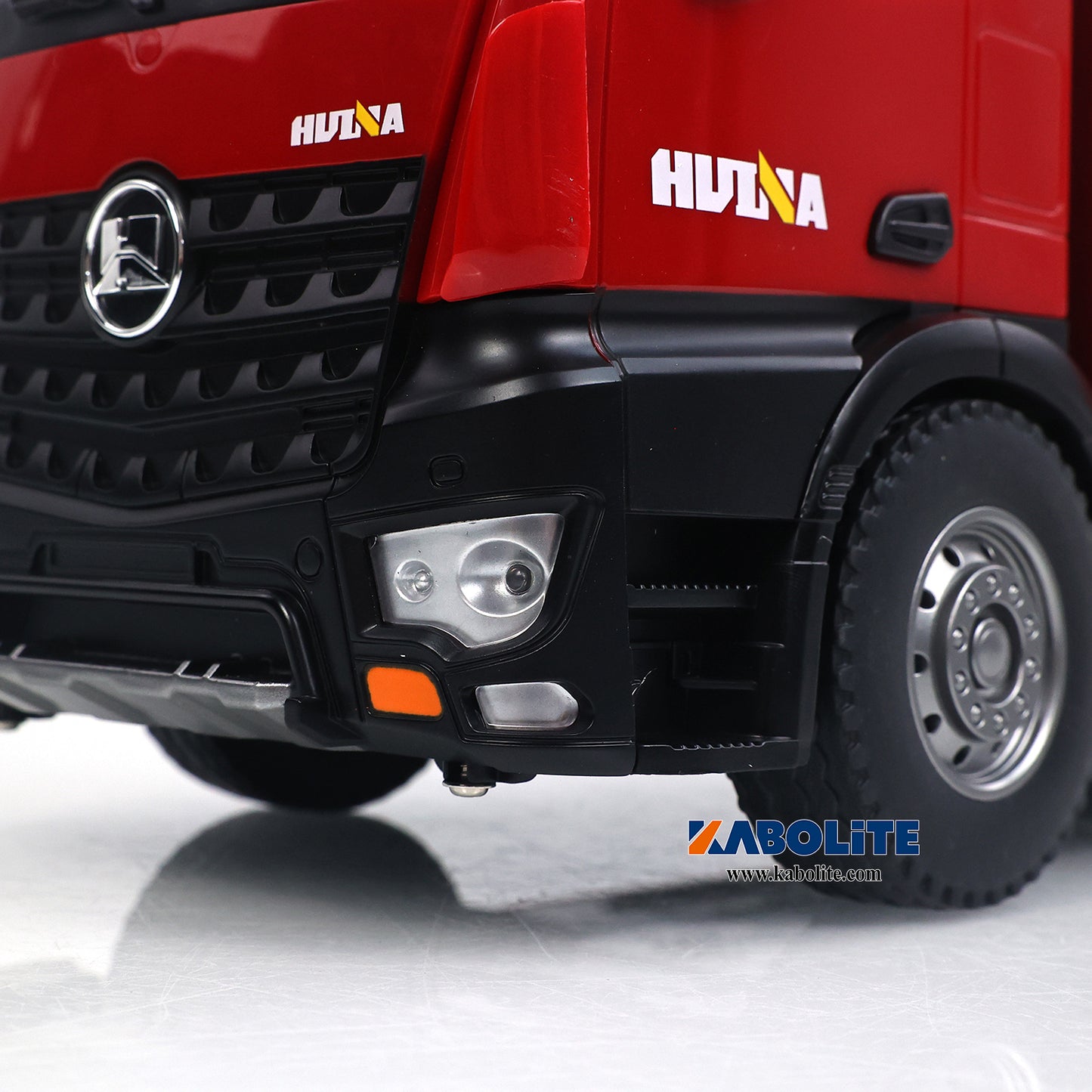 IN Stock HUINA 562 1/14 RC Fire Truck with Water Spray Light Sound 2.4G Remote Controller for Rescue Vehicle Enthusiasts