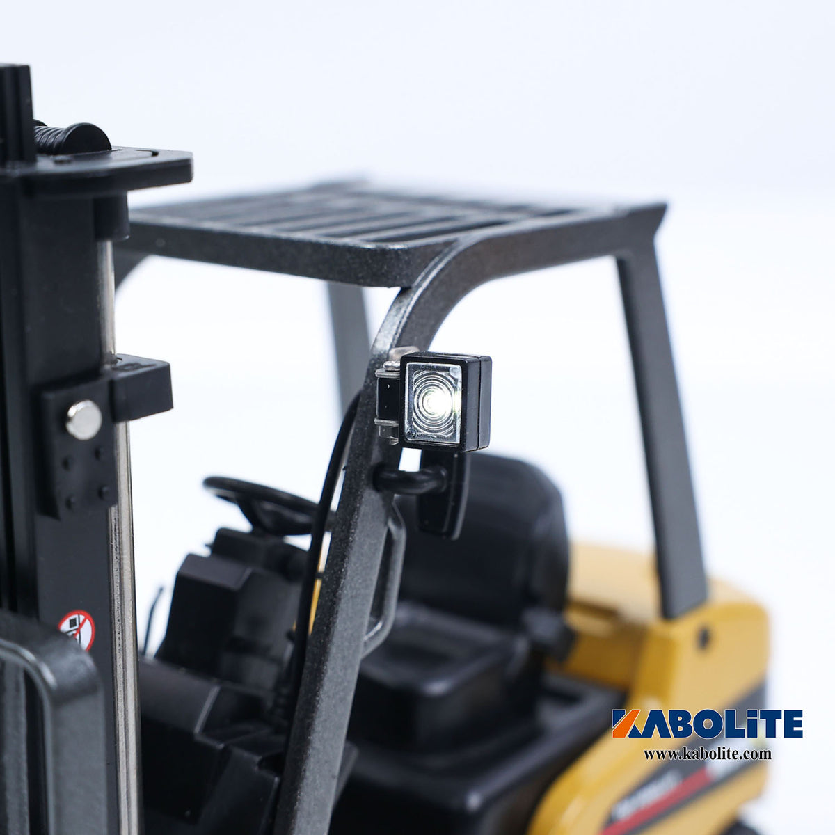 HUINA 9925 1/50 Electric Remote Control Forklift Mini Warehouse RC Model for Collectors