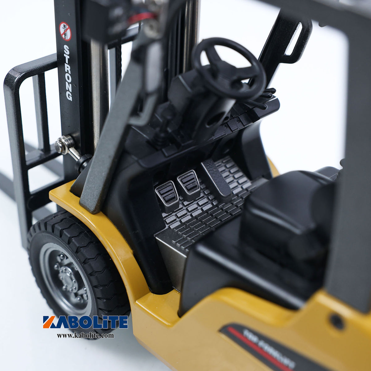 HUINA 9925 1/50 Electric Remote Control Forklift Mini Warehouse RC Model with Light Sound Effect Desktop Display for Collectors