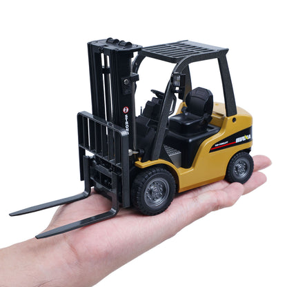IN Stock HUINA 9925 1/50 Electric Remote Control Forklift Mini Warehouse RC Model with Light Sound Effect Desktop Display for Collectors