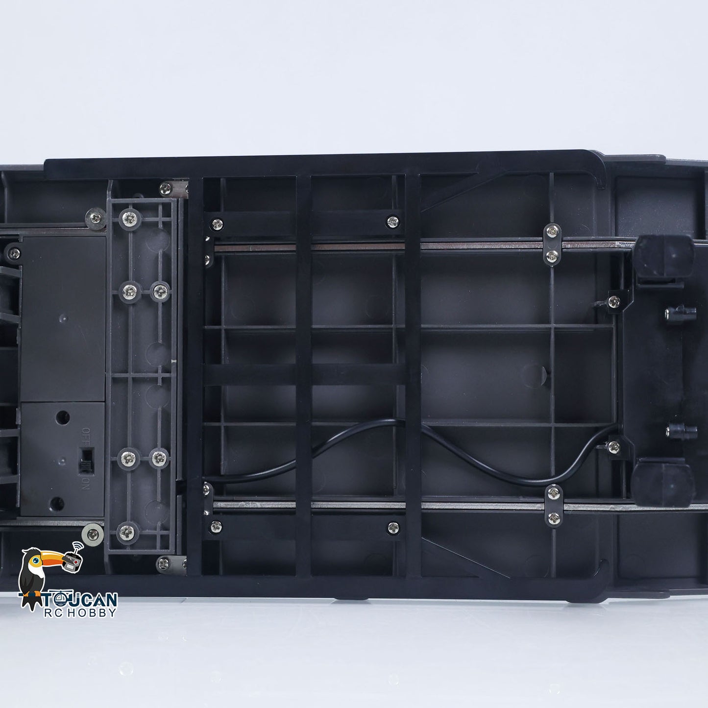 3 Axles Plastic Semi Trailer Flatbed 1502 for 1/18 Remote Control Tractor Truck HUINA 1501 RC Lorry Car Model Upgrade Parts