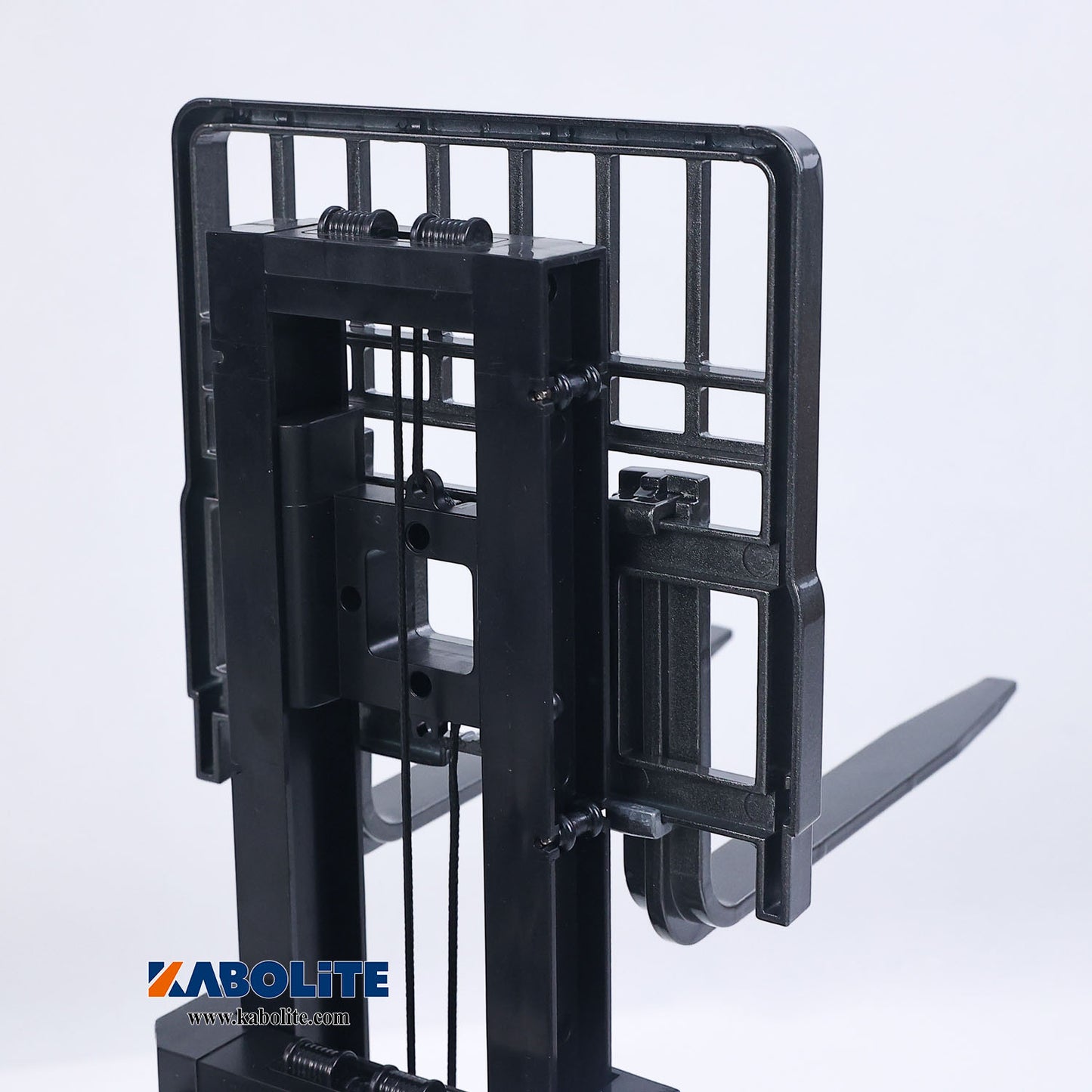 IN Stock HIUNA 577 1/14 Electric Lifting Remote Control Forklift RC Construction Vehicle Model with Hook Pallet Light Sound Effect