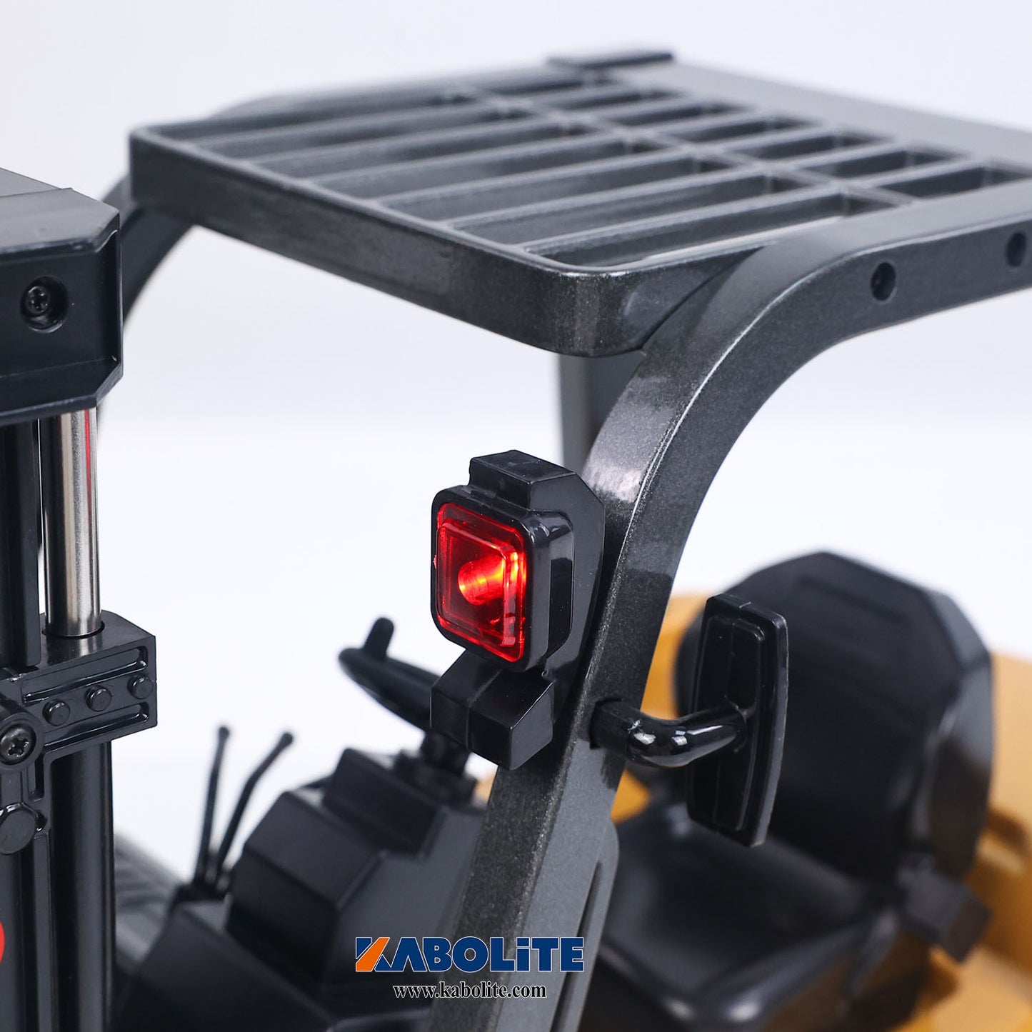IN Stock HIUNA 577 1/14 Electric Lifting Remote Control Forklift RC Construction Vehicle Model with Hook Pallet Light Sound Effect