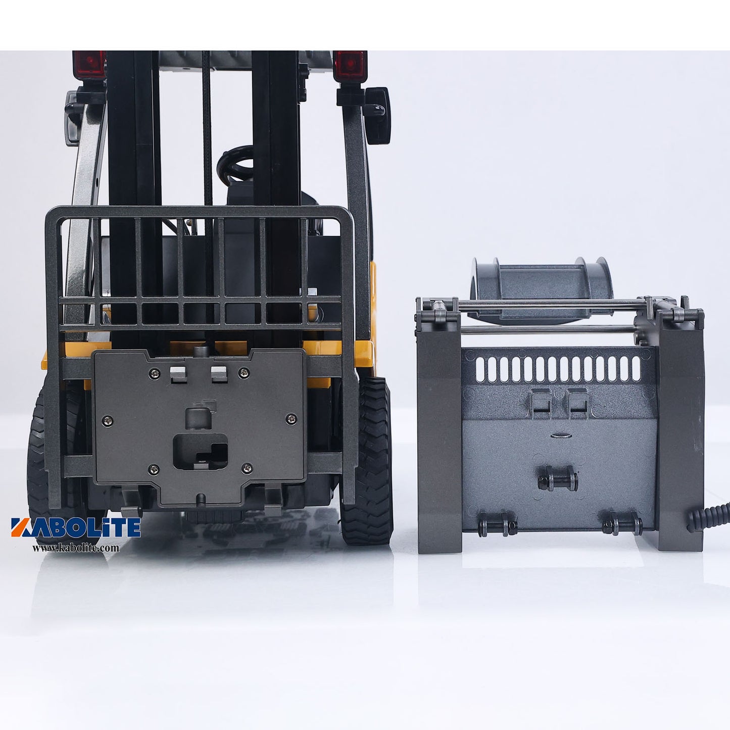 IN Stock HIUNA 577 1/14 Electric Lifting Remote Control Forklift RC Construction Vehicle Model with Hook Pallet Light Sound Effect
