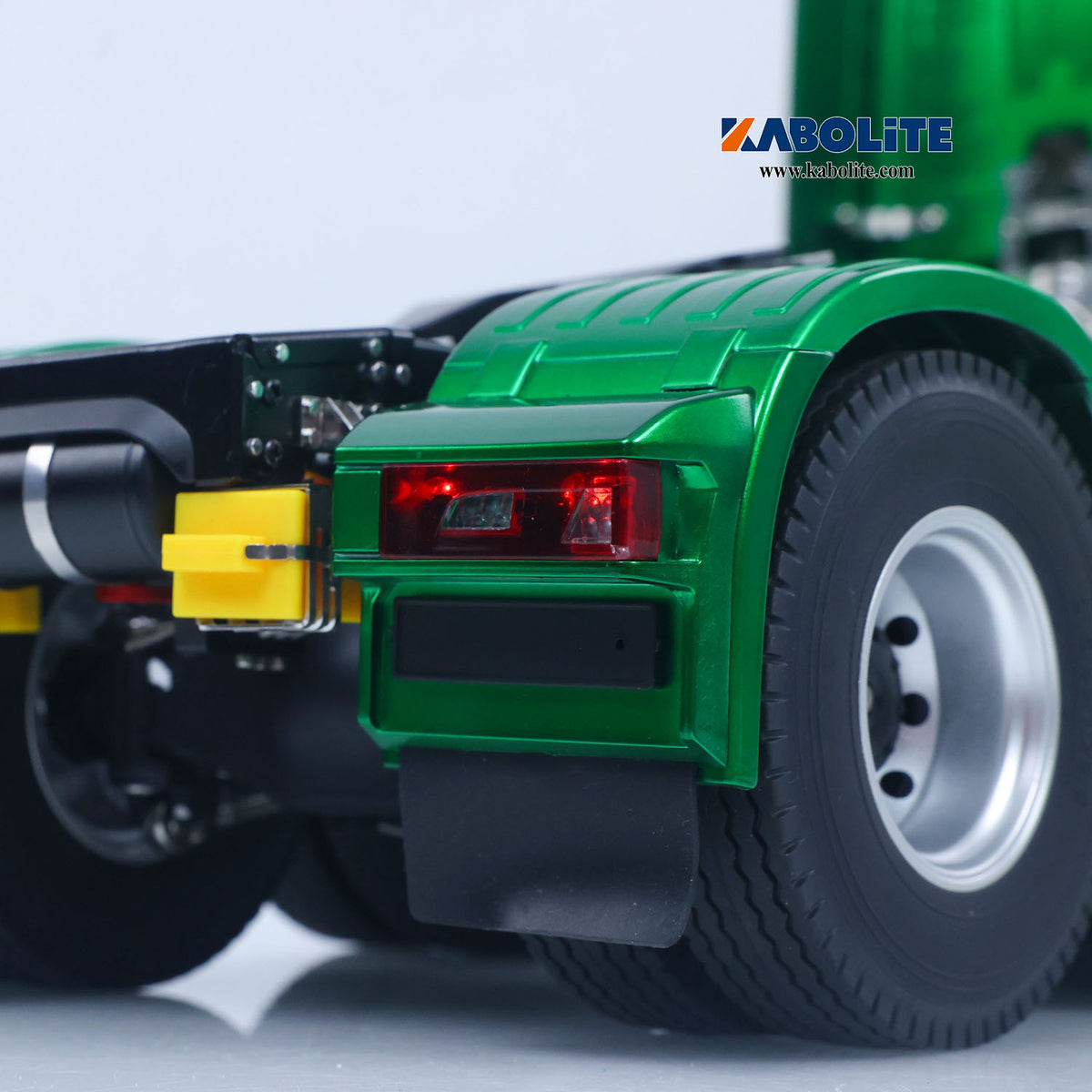 KABOLITE 770S 100 1/14 6X6 RC Tractor Truck with Electric Windshield Wiper