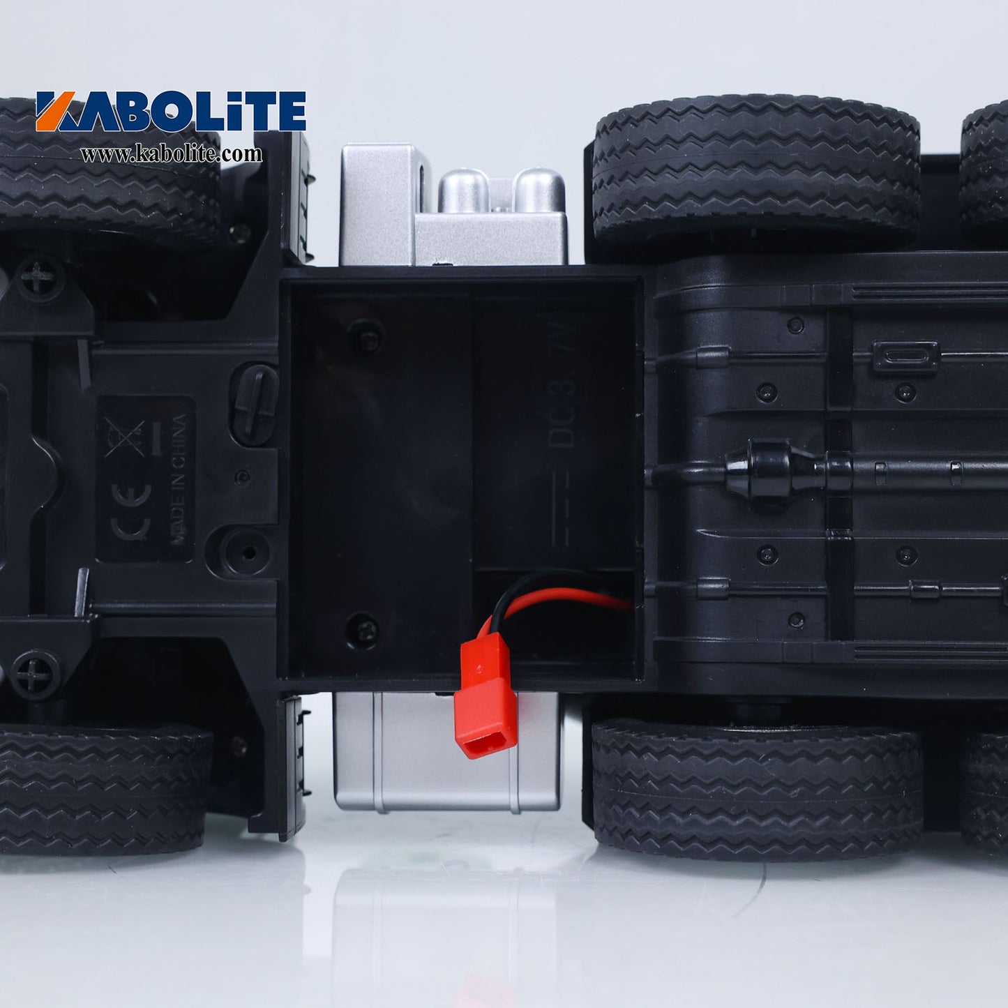 IN Stock HUINA 1557 1/18 Plastic RC Concrete Mixer Truck Model with 9CH 2.4G Radio Controller for Engineering Vehicle Enthusiasts