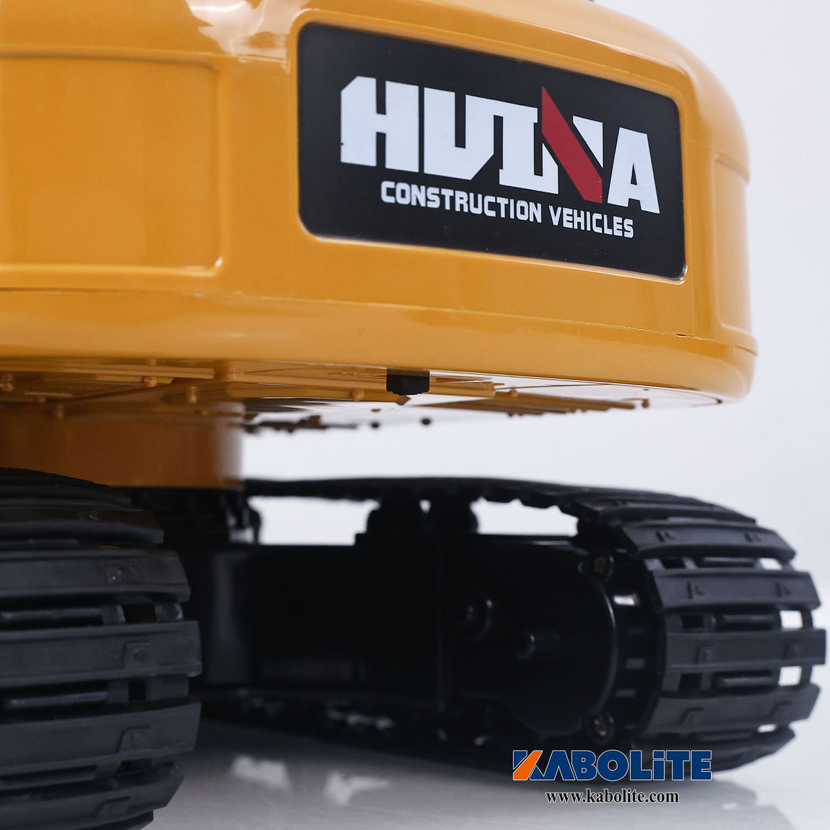 IN Stock HUINA 1535 1/14 RC Electric Excavator 15CH 2.4G Remote Control Digger with Sound Light Effects Gift for Boys