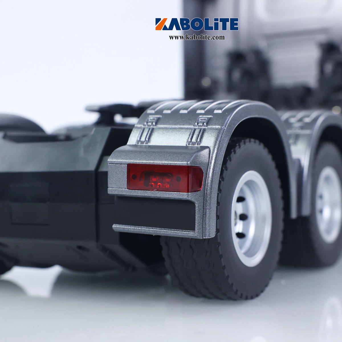 US Stock HUINA 1501PRO 1/18 6X4 Electric Remote Control Tractor Truck 2.4G 19CH RC Lorry Model Vehicle Light Sound Effect
