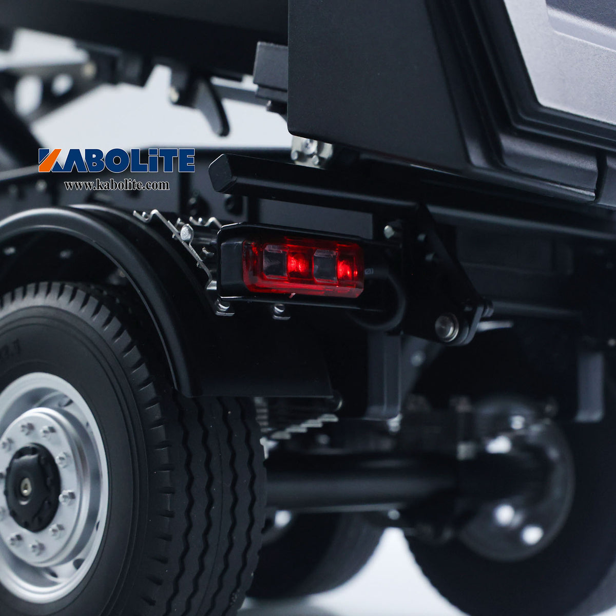 Fast Free Shipping for EU Kabolite 1/14 Metal Remote Control 3 Axles Electric Lifting Semi Trailer Dumper for 5801 RC Tractor Truck 770S 100 Support Leg
