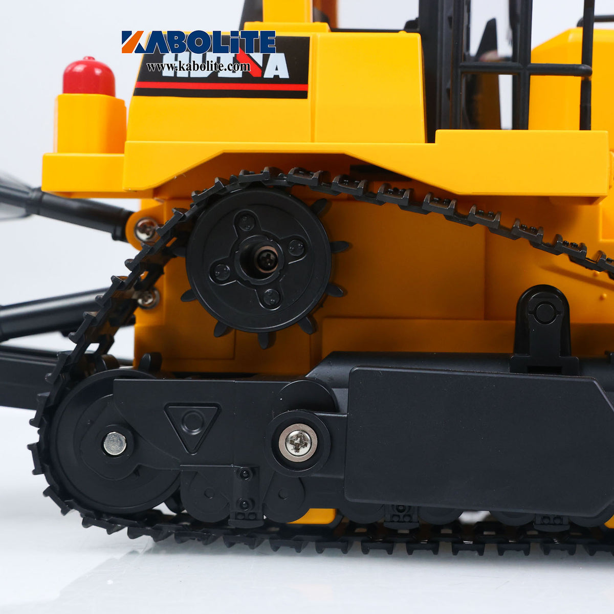 IN Stock HUINA 1554 1/16 Electric Remote Control Bulldozer with Metal Ripper Light Sound Effect for Construction Vehicle Hobbyists