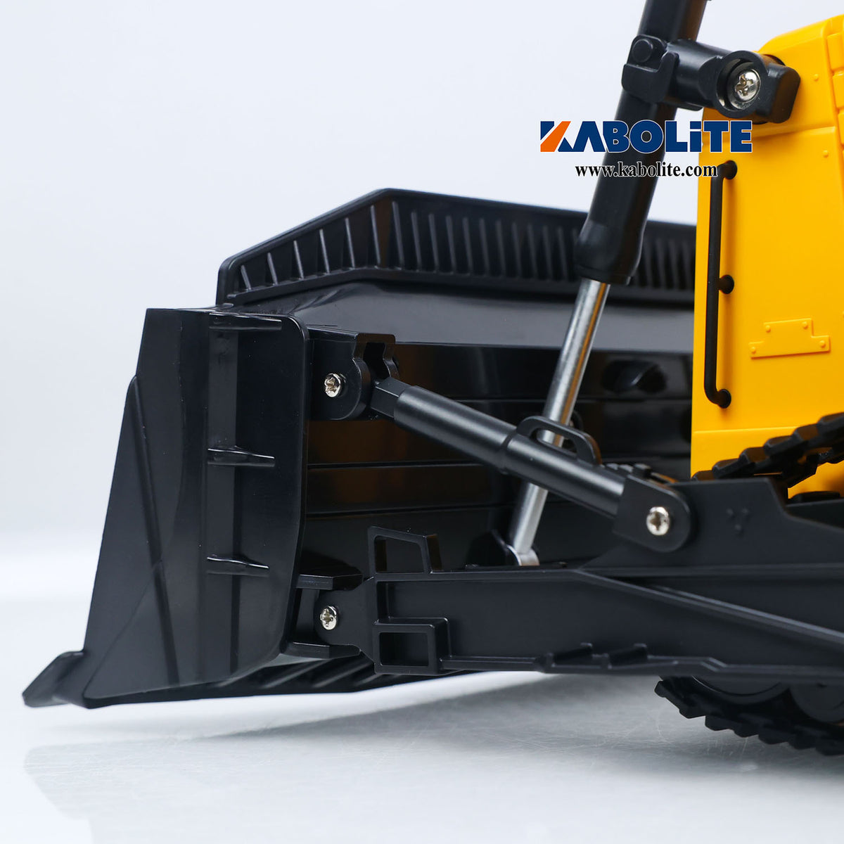 IN Stock HUINA 1554 1/16 Electric Remote Control Bulldozer with Metal Ripper Light Sound Effect for Construction Vehicle Hobbyists