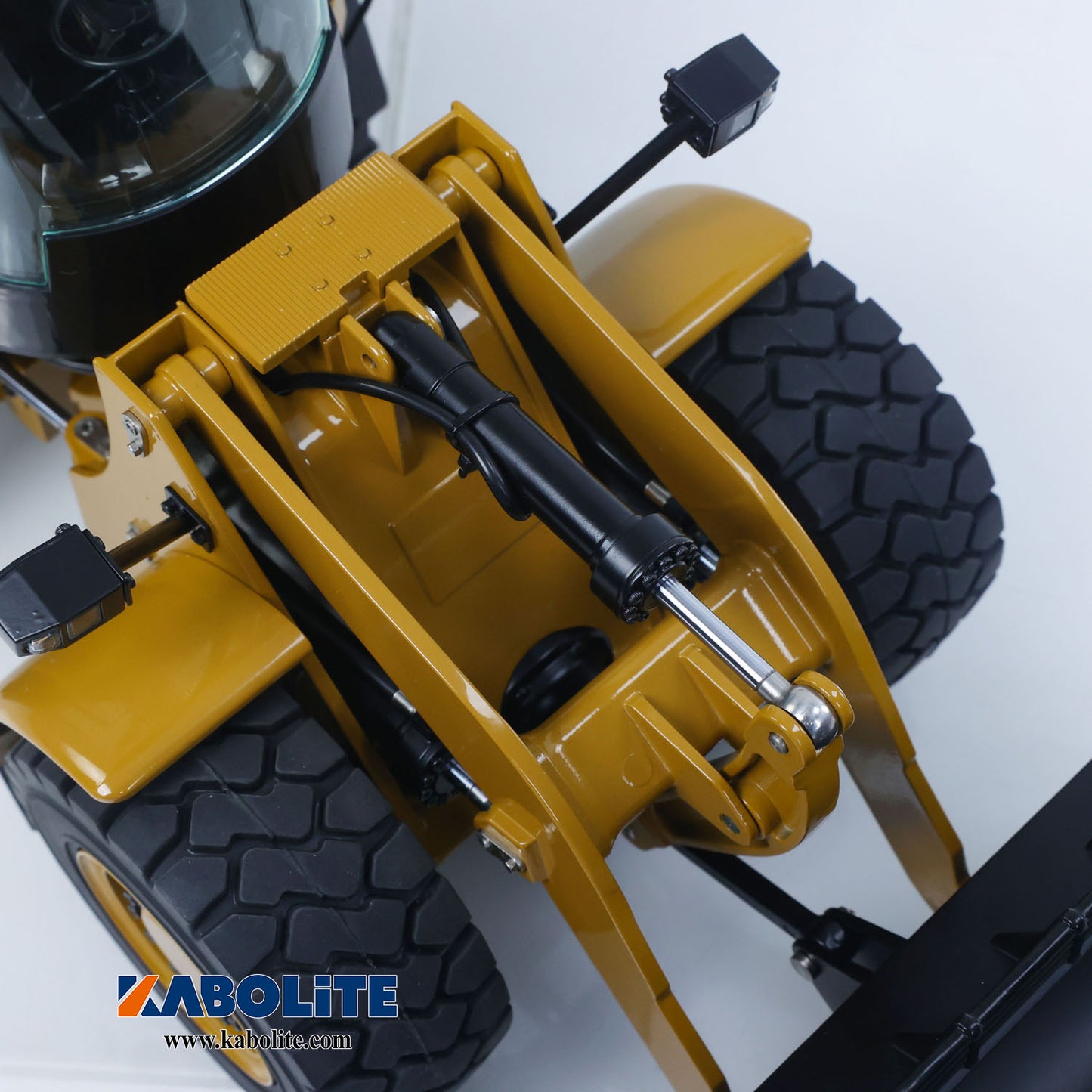 Kabolite K966 1/16 Metal Hydraulic RC Loader Model for Construction Vehicle Hobbyists