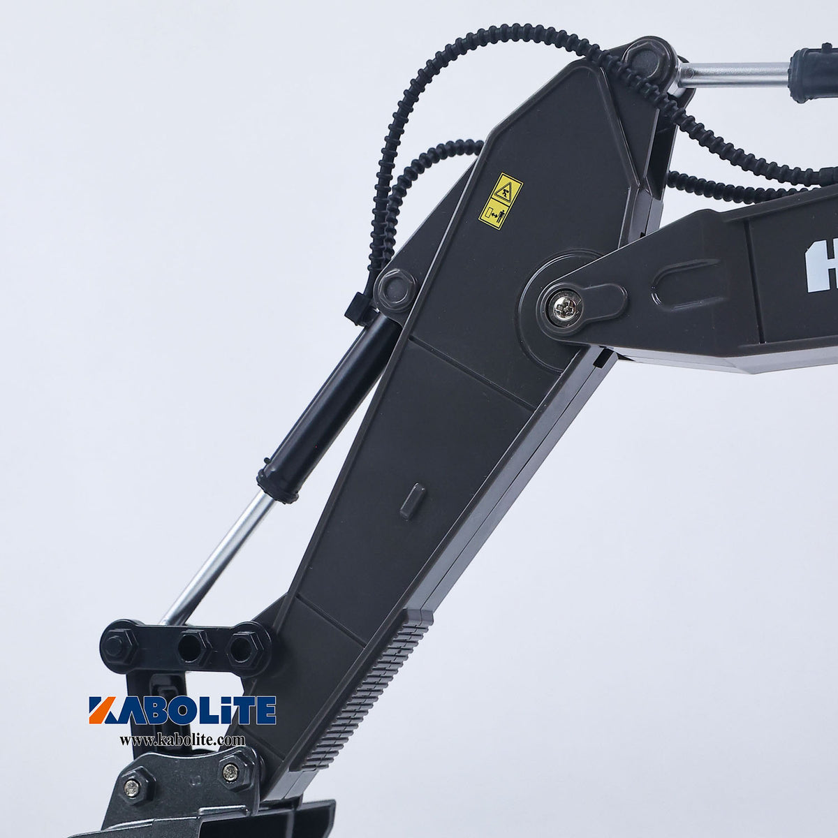IN Stock HUINA 1661 1/18 Electric RC Excavator with Light Effects Metal Bucket Water Mist Spray for Remote Control Digger Hobbyists