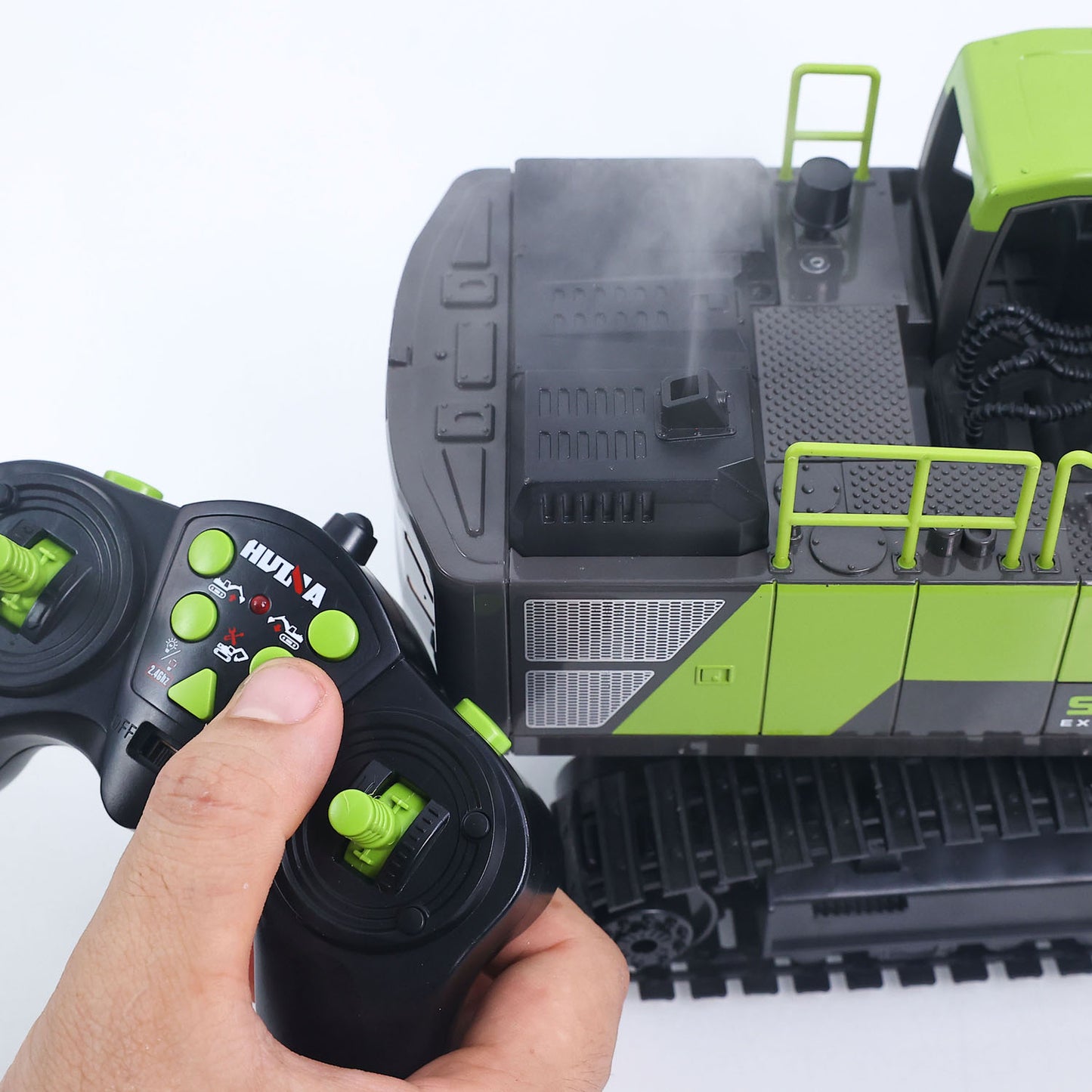 RTR HUINA 1/18 Electric RC Excavator 1661 Remote Control Digger Finished Model Battery Light Effects Metal Bucket No Sound