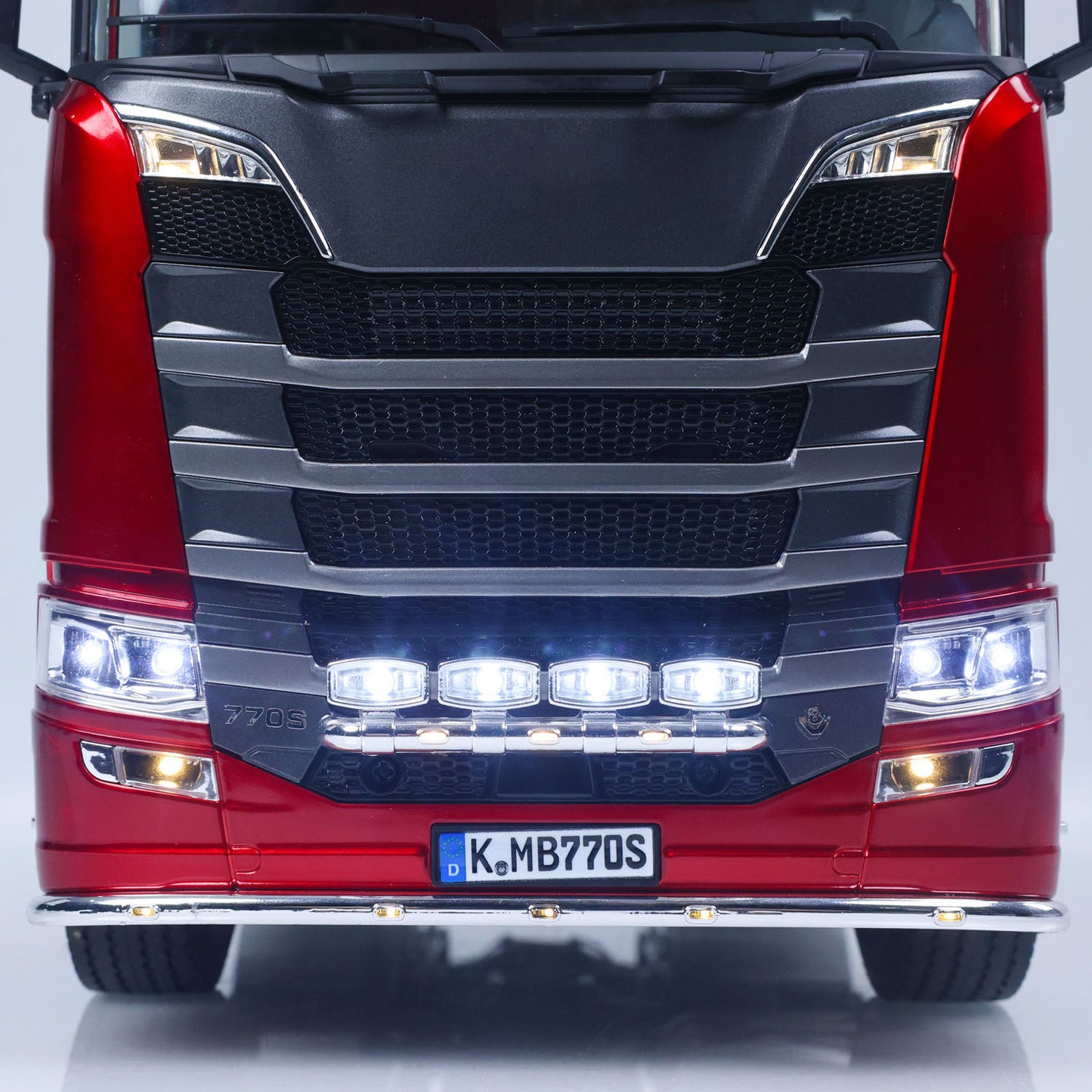 Fast Free Shipping for EU KABOLITE 1/14 770S 100 RC Tractor Truck 6x6 Remote Control Lorry Car 2Speed Gearbox Differential Lock Battery Radio RTR Model