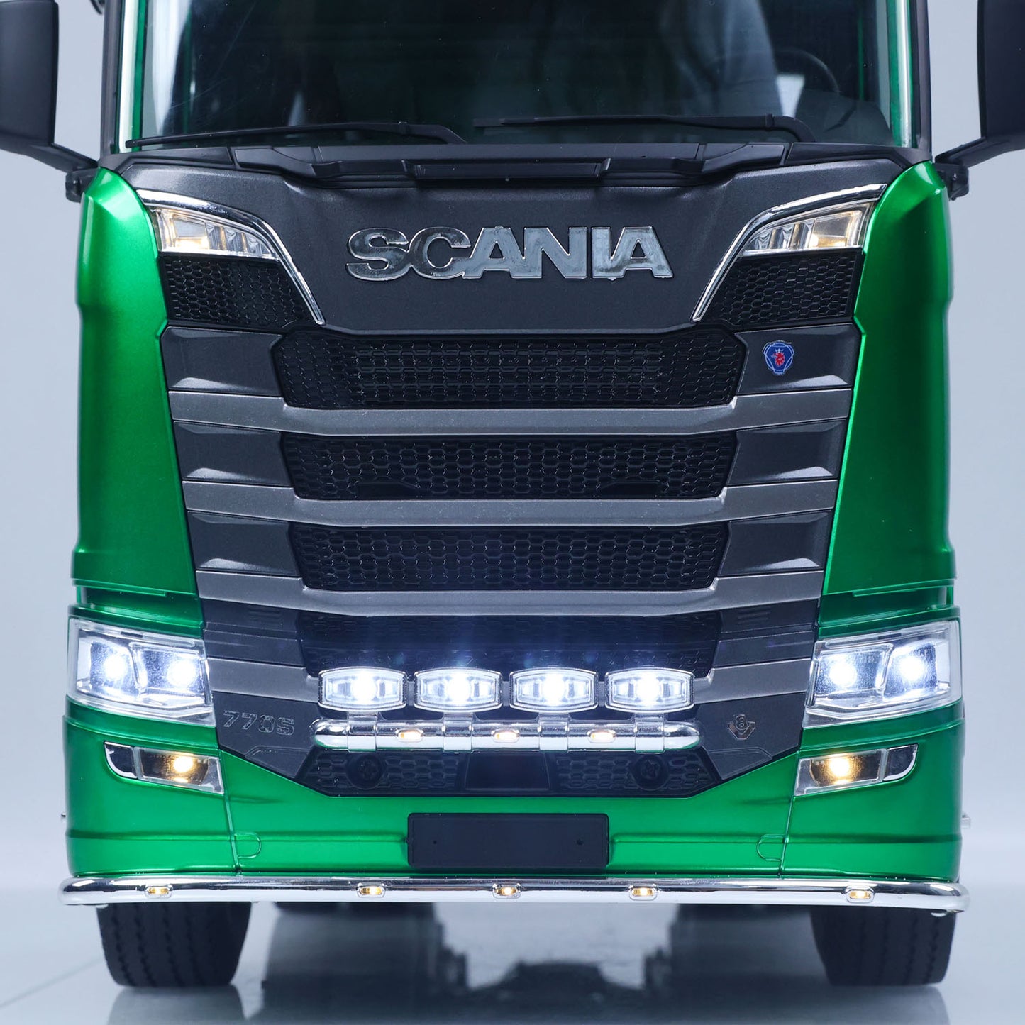 KABOLITE 6*6 Ready To Run 1/14 RC Tractor Truck Remote Control Car Hobby Model Painted Assembled 770S With Light Sound