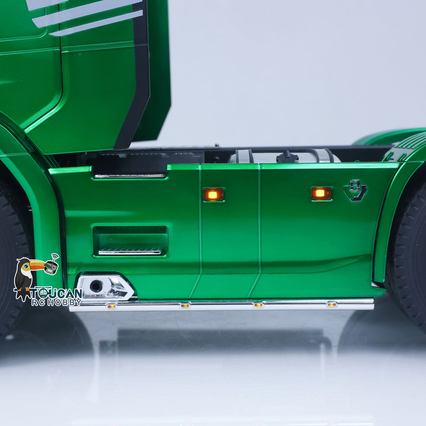 Flash Sale Fast Free Shipping for EU 1/14 KABOLITE RC Tractor Truck SC 770S 100 6X6 2Speed Romote Control Vehicle Axle Locks Metal Chassis Rail Openable Door RTR
