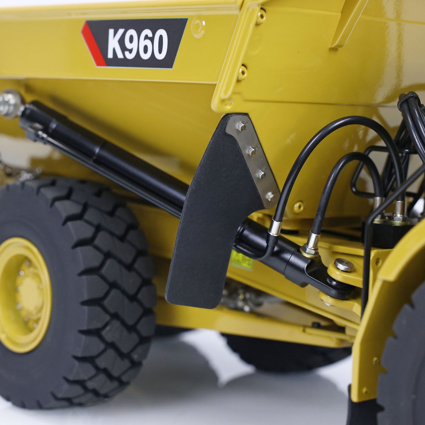 Flash Sale US Stock KABOLITE K960 1/20 RC Hydraulic Articulated Truck 6x6 Remote Control Dumper Cars Lights System ST8 Transmitter Battery