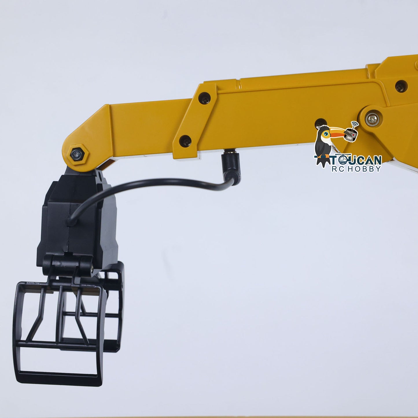 HUINA 1538 1/14 RC Timber Grab Truck Dumper Remote Control Model Toy Vehicles 2.4G Radio Battery