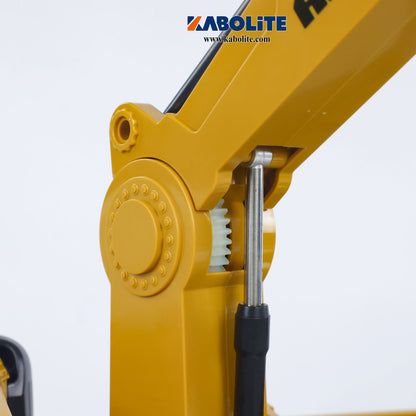 Fast Free Shipping for EU HUINA 1538 1/14 RC Timber Grab Dumper Truck with Light Sound 26CH 2.4G Radio Controller for Scale Machinery Enthusiasts