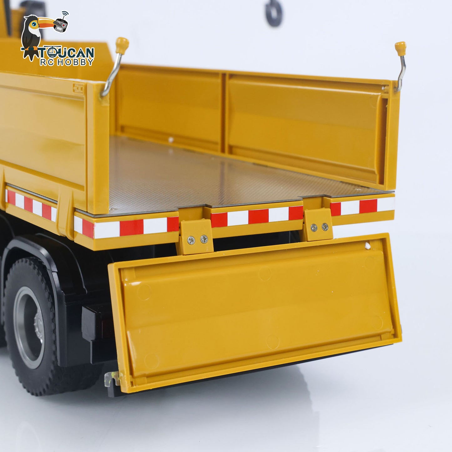 HUINA 1538 1/14 RC Timber Grab Truck Dumper Remote Control Model Toy Vehicles 2.4G Radio Battery