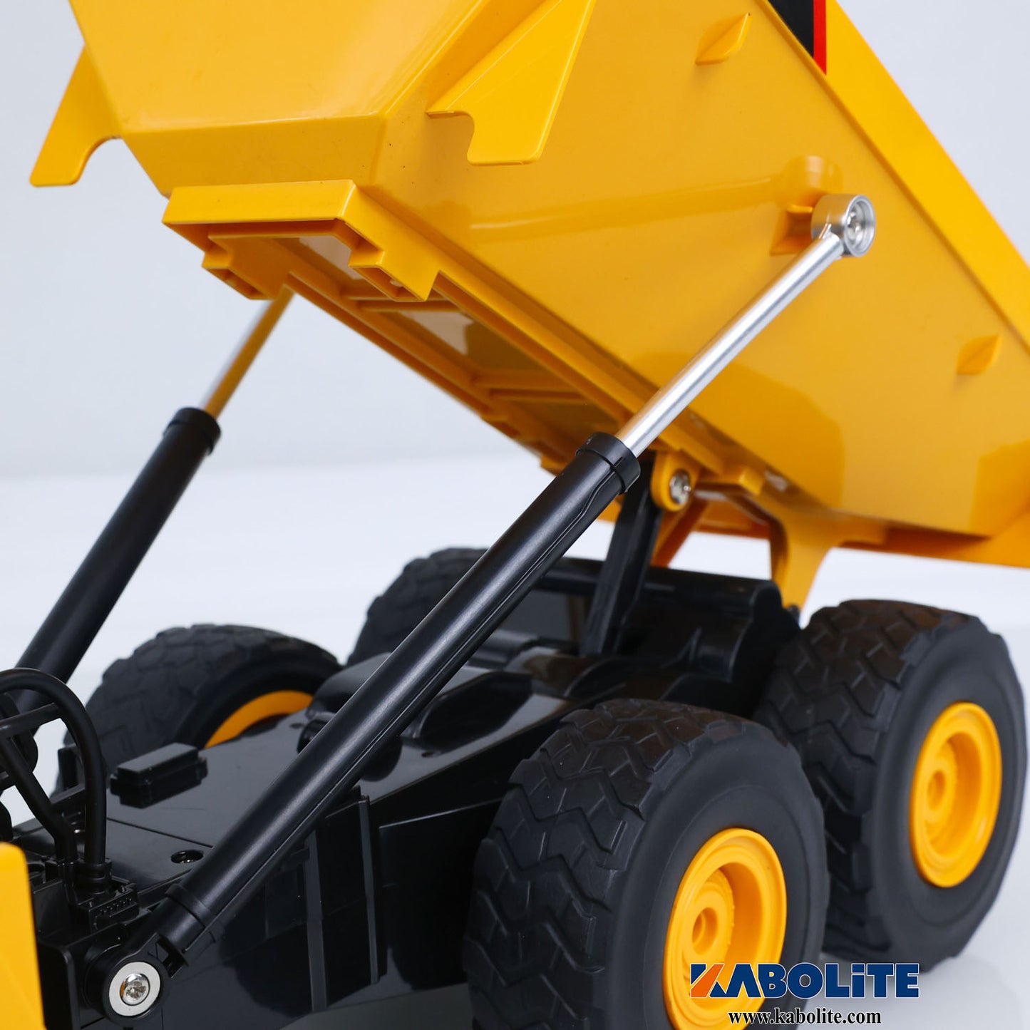 IN Stock HUINA 553 1/16 Half Metal Electric Remote Control Dump Truck RC Construction Vehicle Tipper Lights Sounds Effect RTR Model
