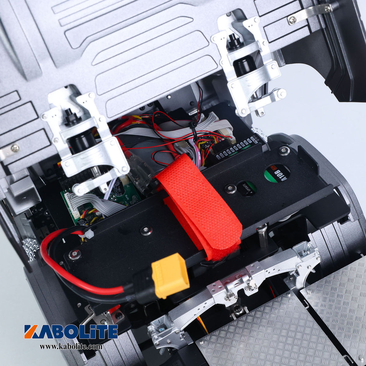 KABOLITE 770S 100 1/14 4X2 RC Tractor Truck with 2 Speed Transmission Sound Light System