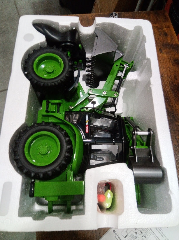 Fast Free Shipping Second Hand US Stock HUINA 1579 1/14 Remote Control Backhole Wheel Loader with 2.4G 9CH Radio Controller for Outdoor Fun