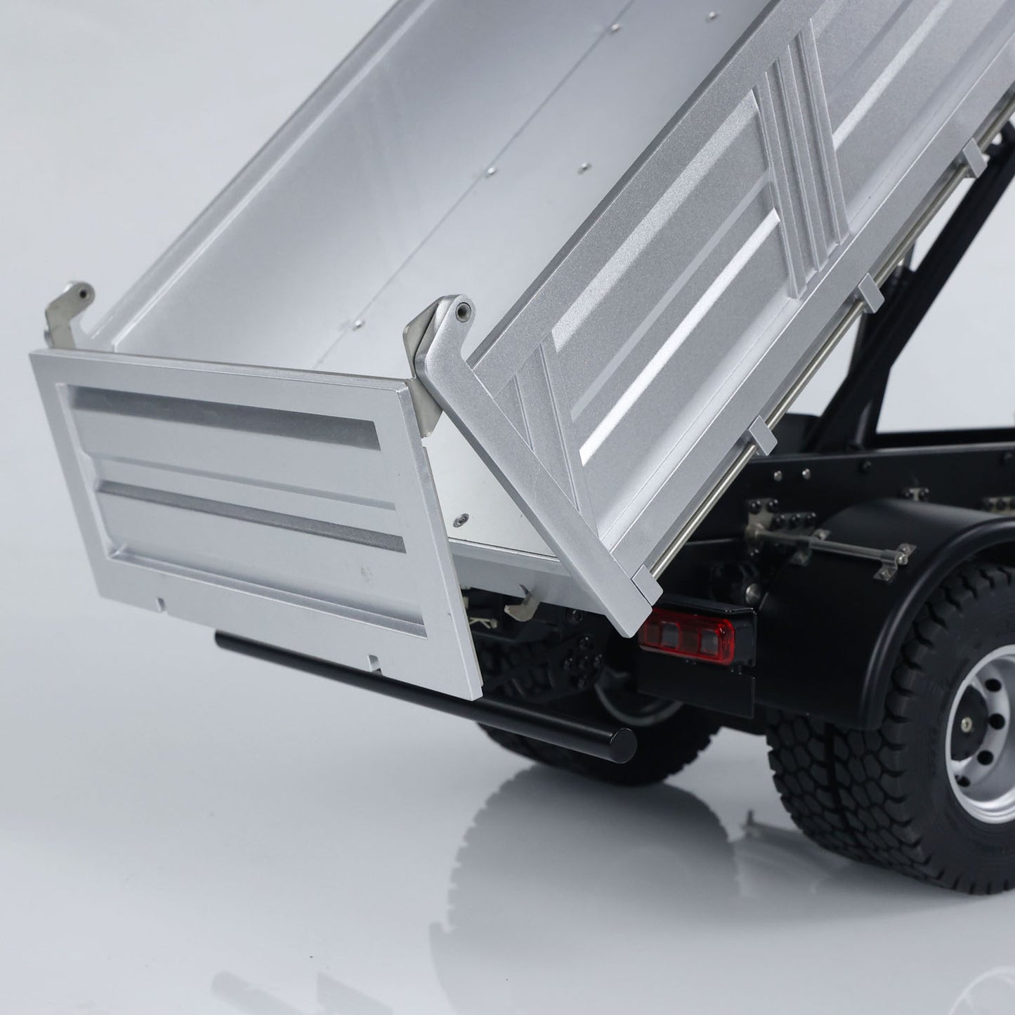 1/14 Kabolite 5701 Realistic Construction Truck 2.4G Radio Light Sound