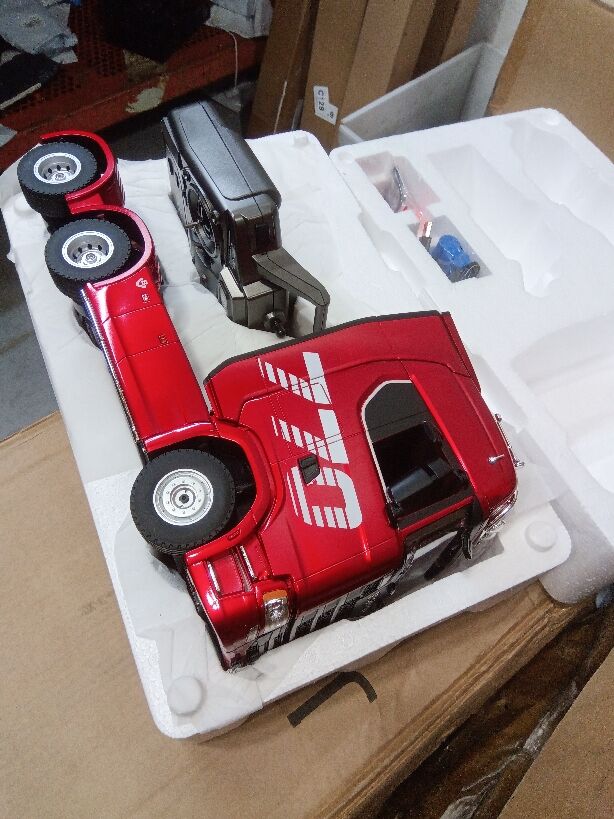 Fast Free Shipping Second Hand US Stock 770S Plastic 1/18 RC Tractor Truck Finished 7.4V Battery Radio 19CH Light Sound Effects Remote Control Model RTR Lorry Car