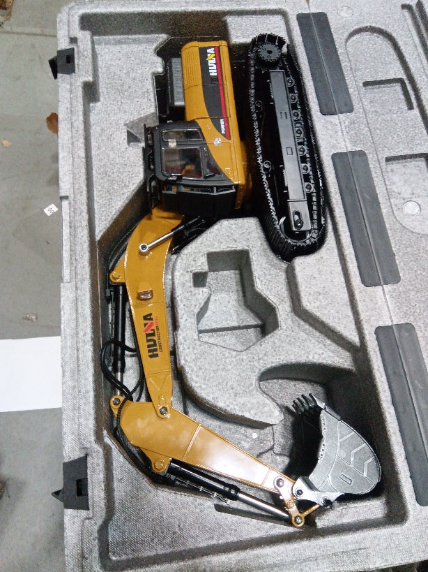 Fast Free Shipping Second Hand US Stock HUINA New Upgrade 580 1/14 Metal Excavator Model Engineering Vehicle Electric Ball Grabber 360 Rotating Shear Claw Sound Lights